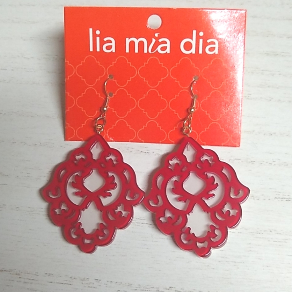 😻 3 For $15 Red & White Big Lucite Dangles